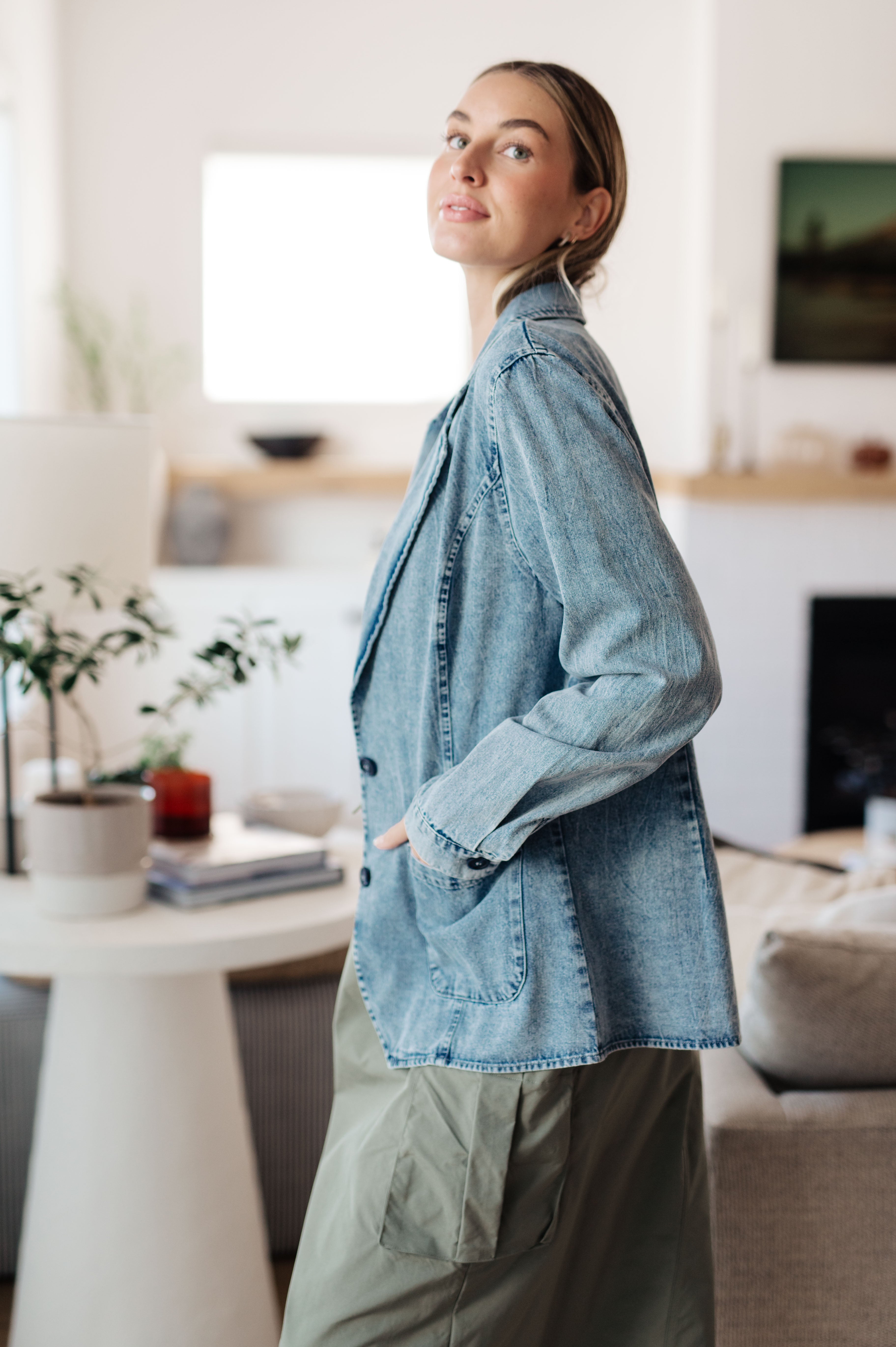 BusinessBrunchDenimBlazerstyled7
