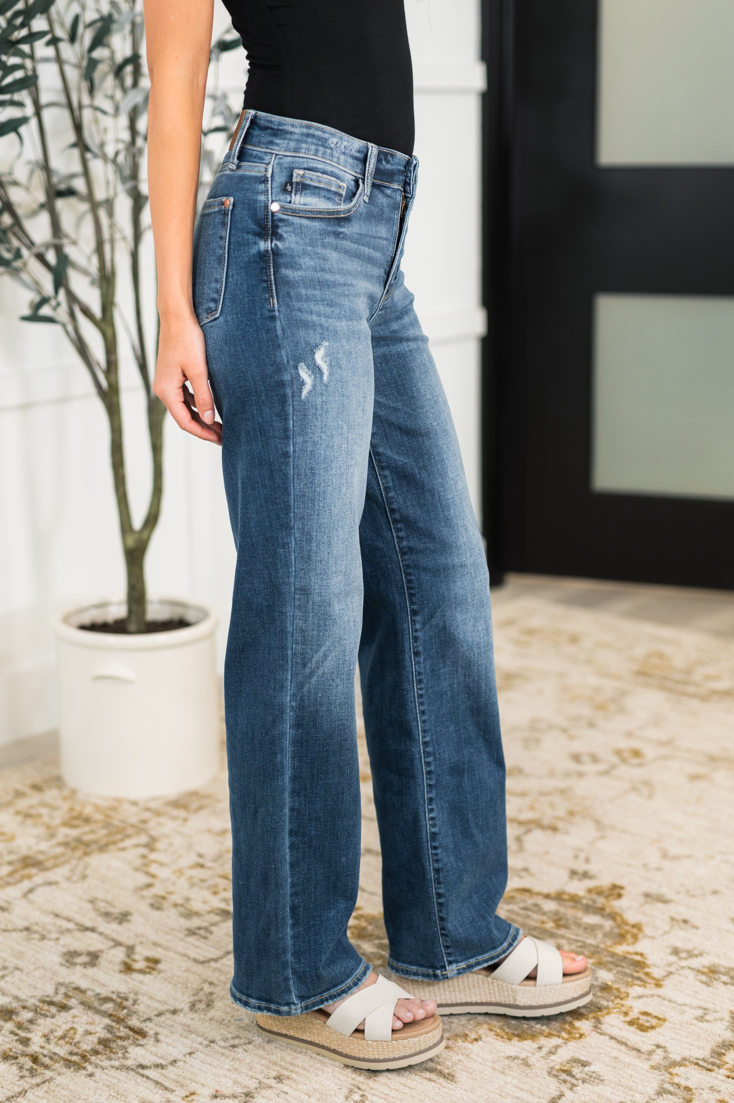 Julia-4